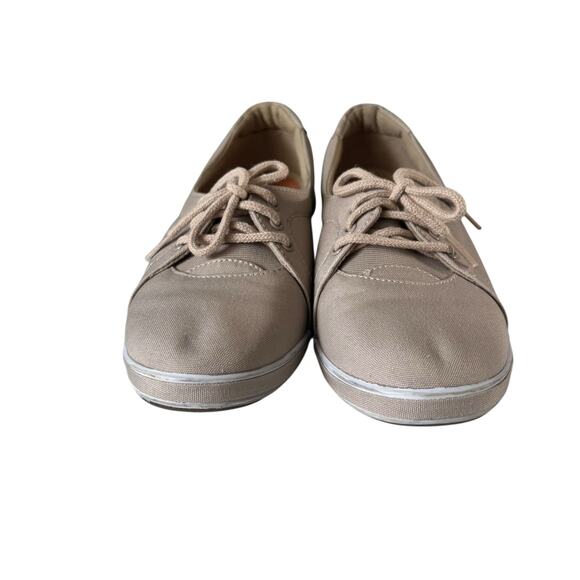 Grasshoppers Women’s Slip On Shoes Size 8 Wide Comfort Work Orthopedic Beige - Picture 3 of 10